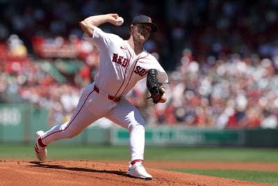 Red Sox win 13th straight, complete sweep of Rays