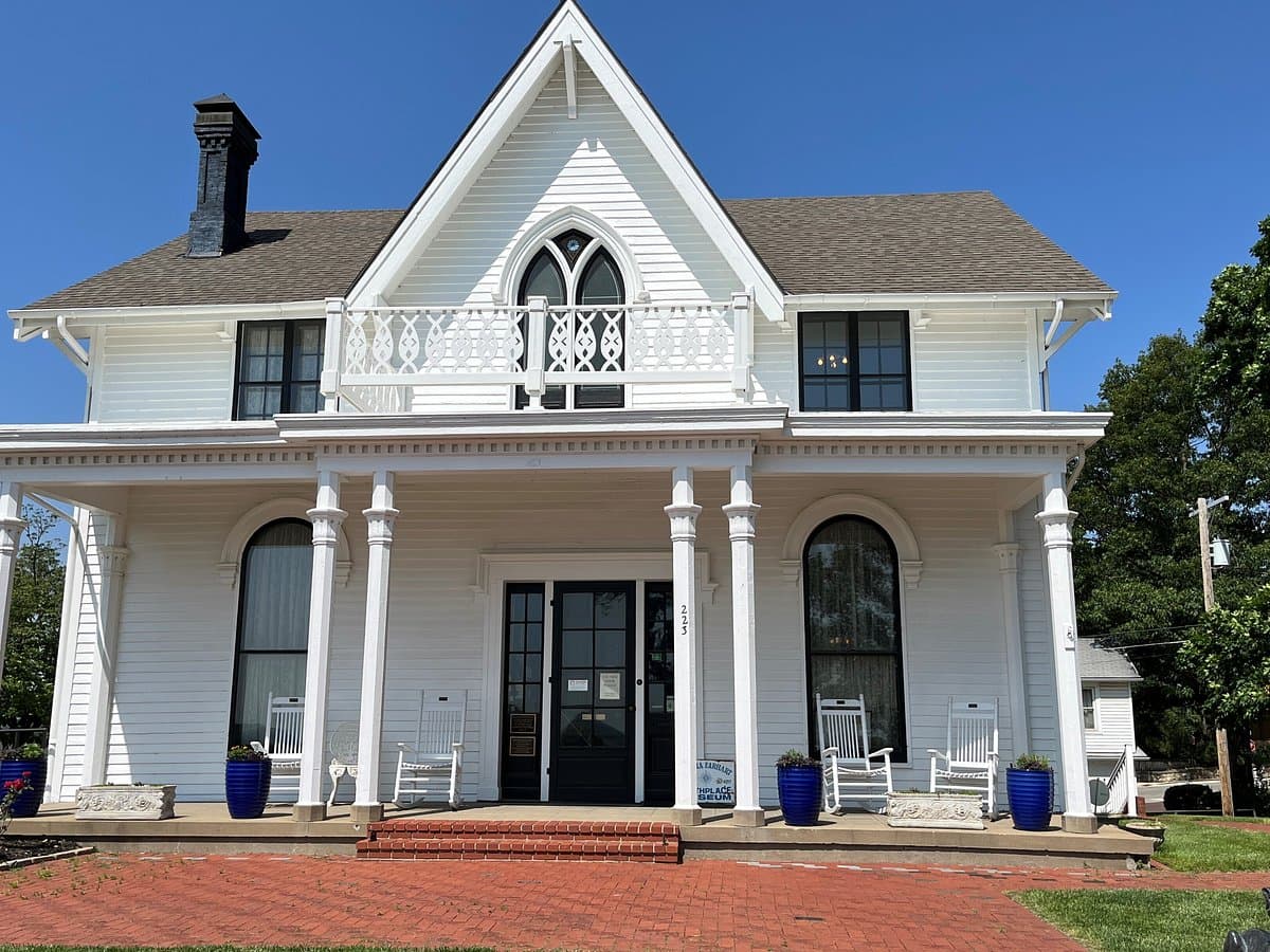 Atchison museum invites self-guided tours of Amelia Earhart's childhood home