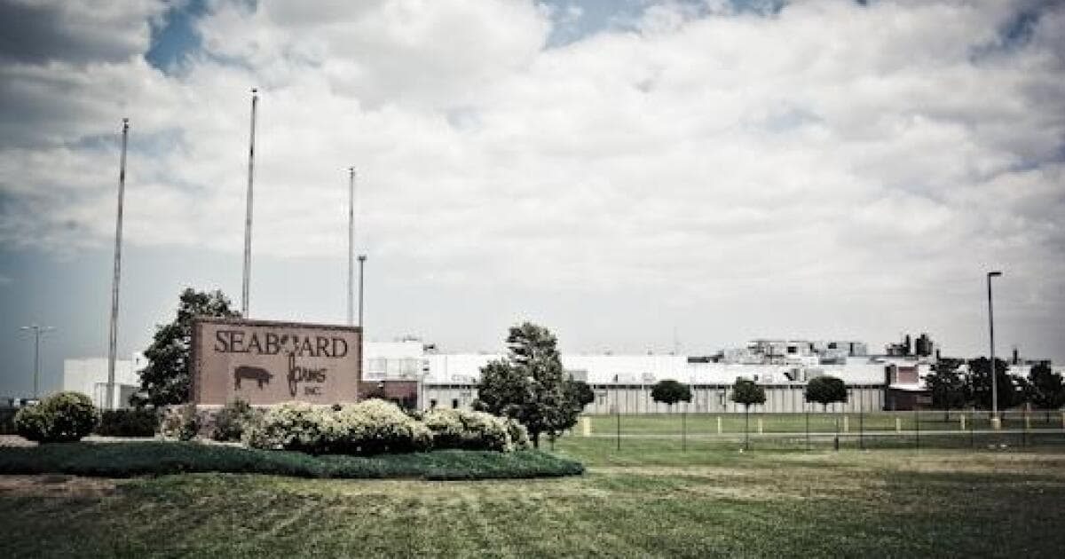 Gov. Stitt highlights OSHA citation at Guymon plant during Texas County tour