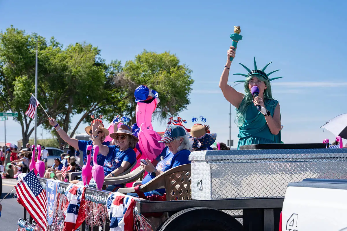 Pahrump Fourth of July parade draws one of biggest crowds yet