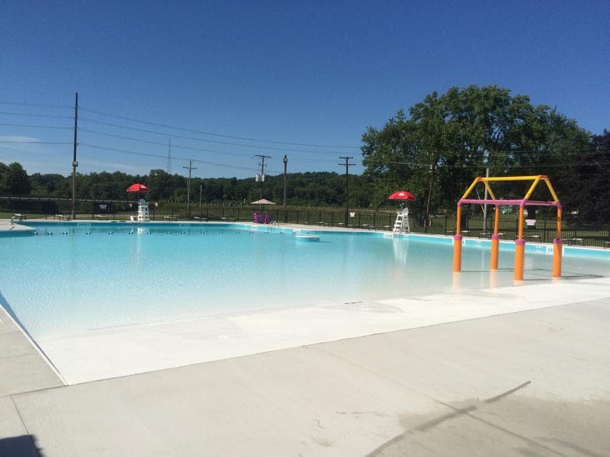 Holmes County pool offers family-friendly features and daily rates