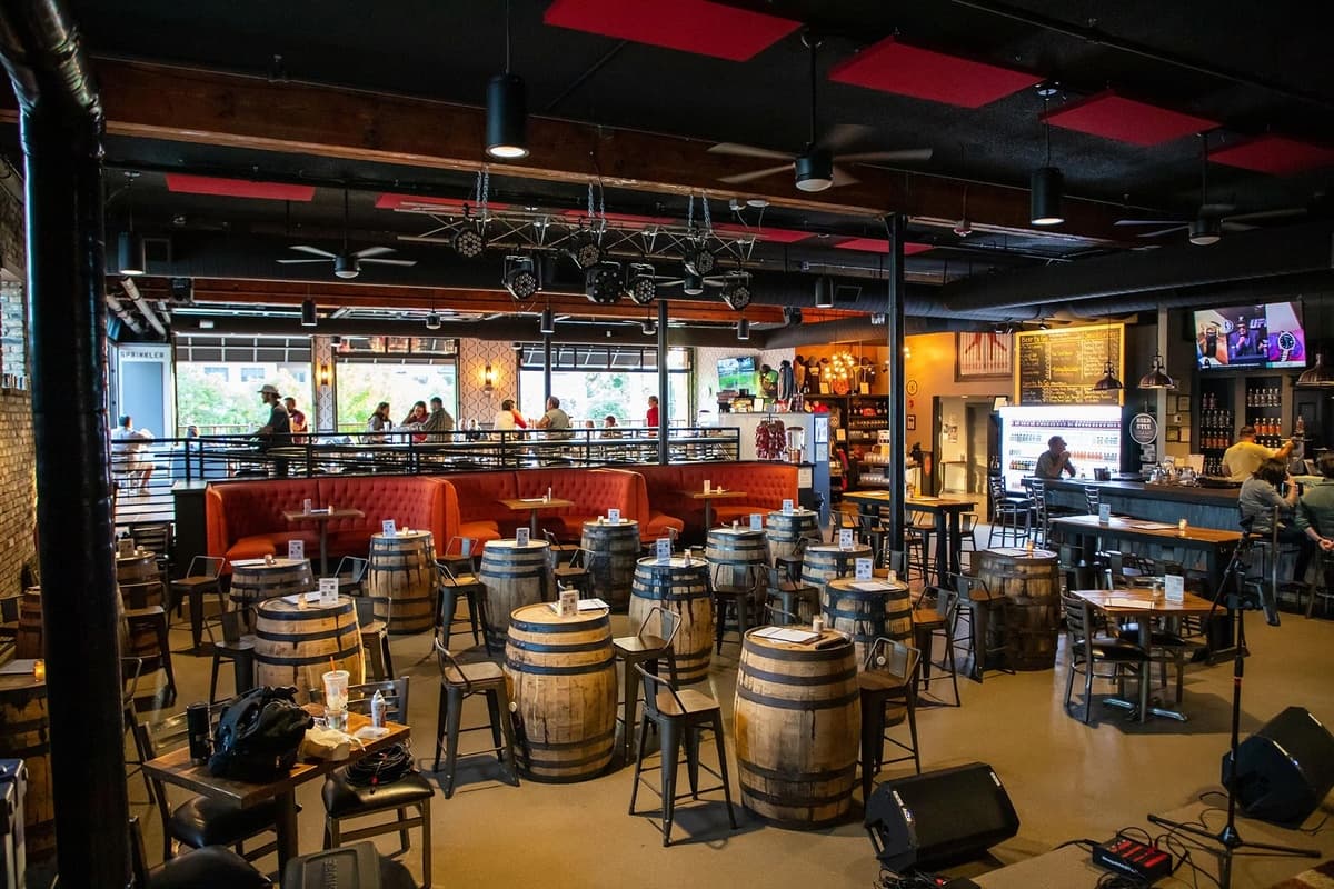 Pollyanna Brewing to take over former Alarmist Brewing space in Chicago