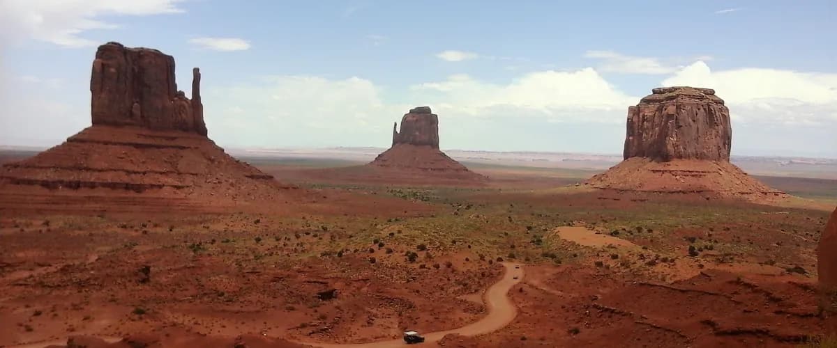 Navajo Nation park rules guide Monument Valley visitors and drivers