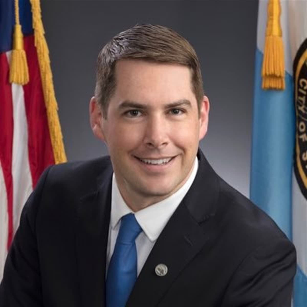 Syracuse councilor urges police watchdog to sue mayor