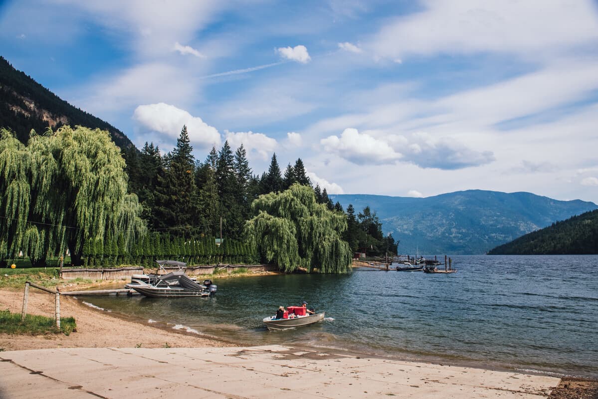 Lake County updates plan to protect lakes, rivers from invasive species