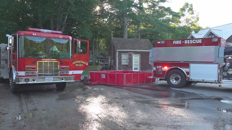 Crews contain eight-acre forest fire near Georgetown General Store