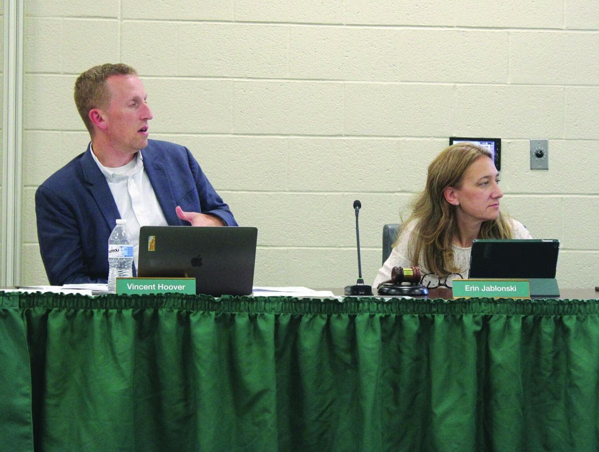 Lewisburg Area School District approves classroom cellphone ban