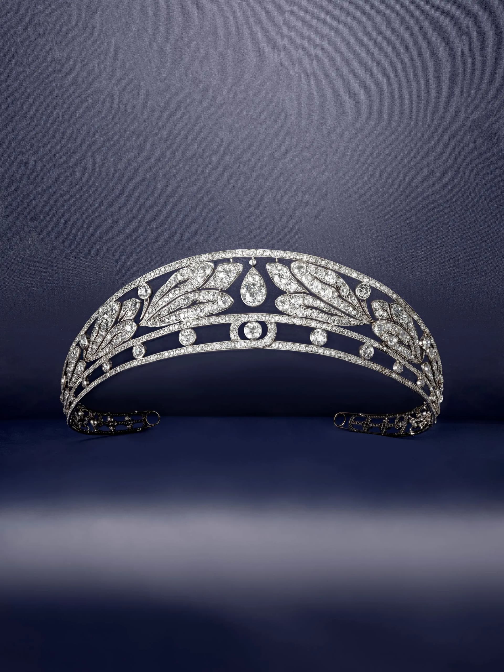 Bonhams Boucheron tiara sale shows demand for historic jewels