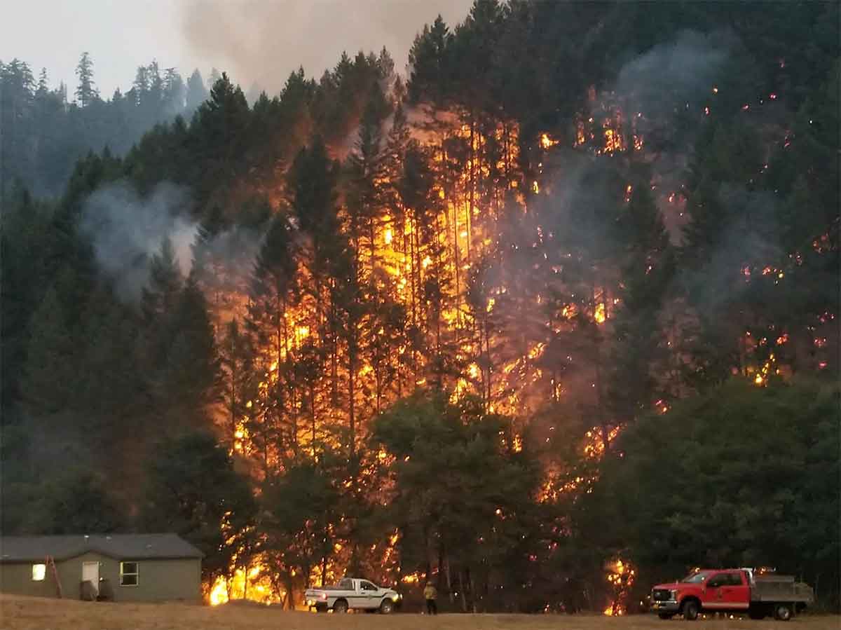Active Area 12 Fire tracked in Nye County, officials monitor spread