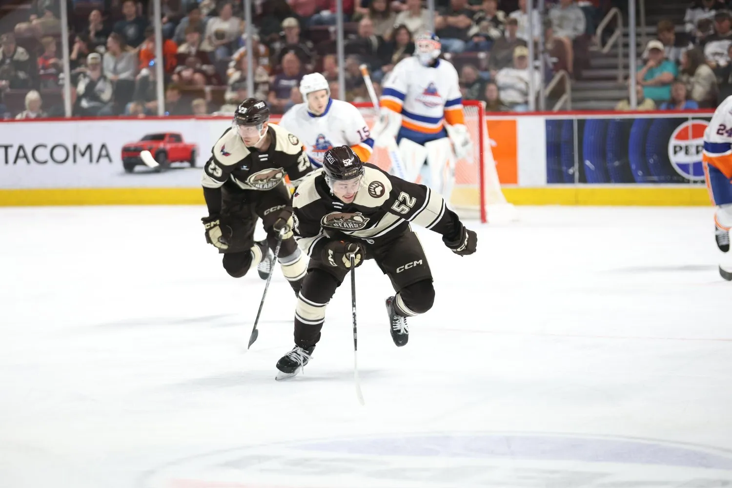 Hershey adds two defensemen to bolster blue line depth for 2026-27