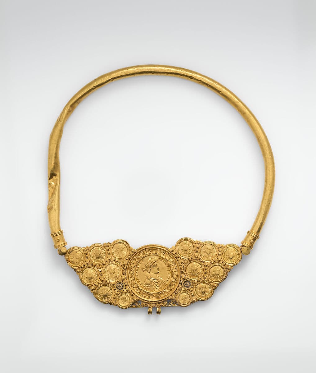How coin jewelry turned wealth into memory and identity