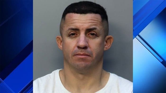 Southwest Miami-Dade man arrested after stabbing resident near Tropical Park