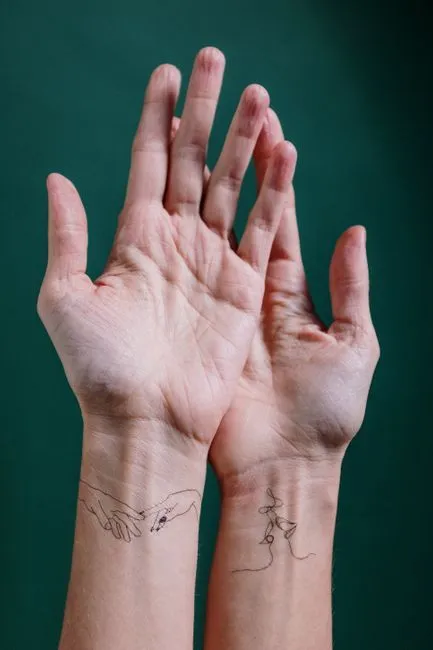 Fine line tattoos rise with social media and precision tech