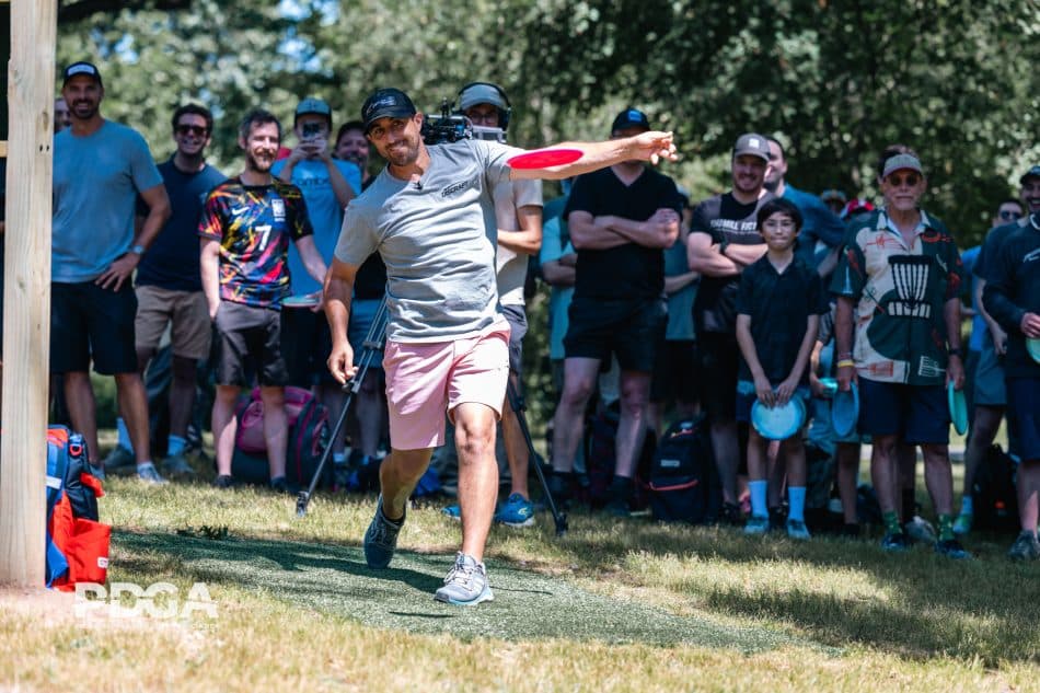 Governors Island hosts Fly Off Course Open amid ferry delays