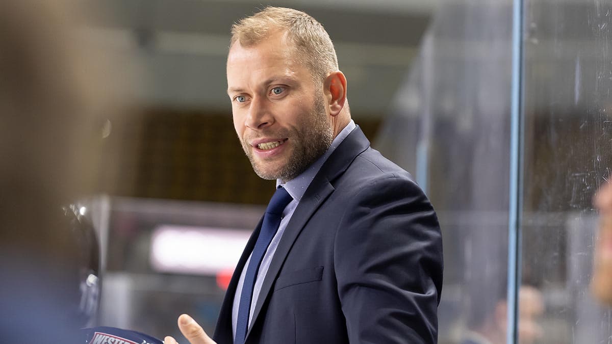 Blue Jackets hire Ford, highlighting AHL coaching pipeline