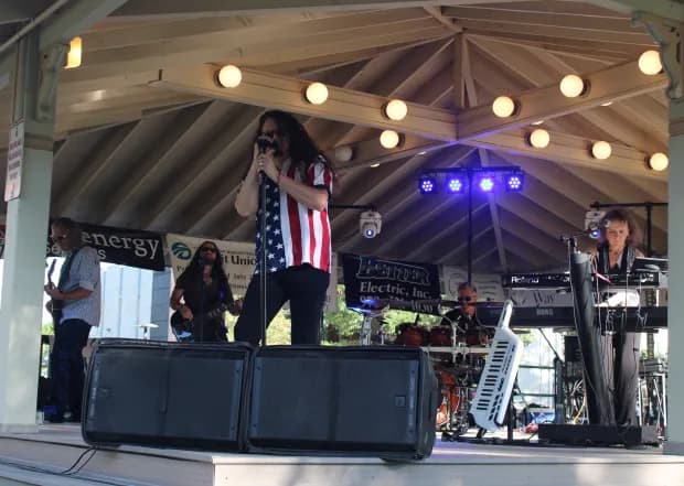 Classic rock tribute bands draw crowds to downtown Sterling