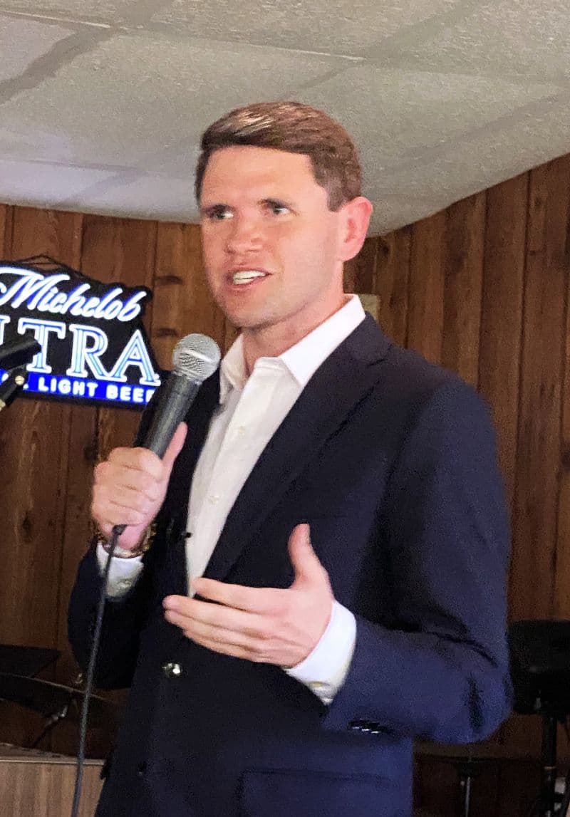 James Talarico rallies in Del Rio with Val Verde County attorney