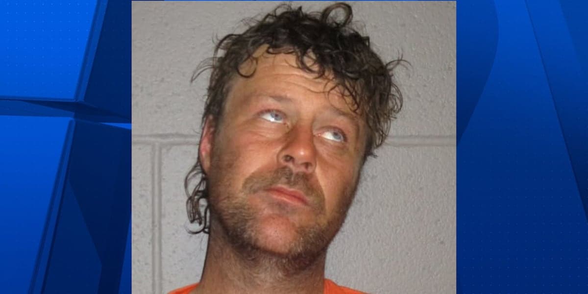 Quartzsite man arrested after nude stunt atop moving train in Colorado