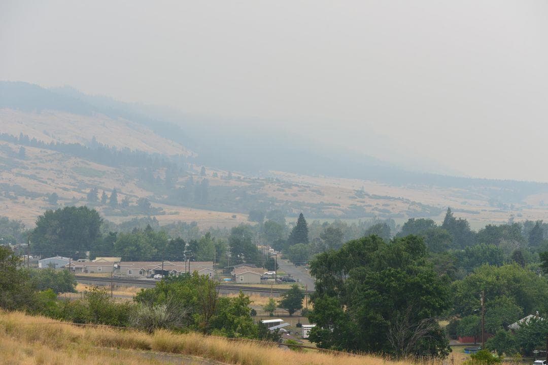 Wildfire smoke pushes La Grande air quality into unhealthy range