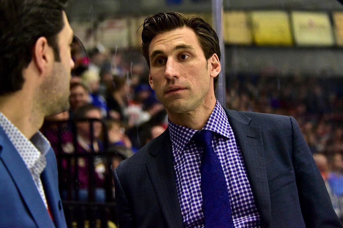 Kraken hire Leach as assistant coach from AHL ranks