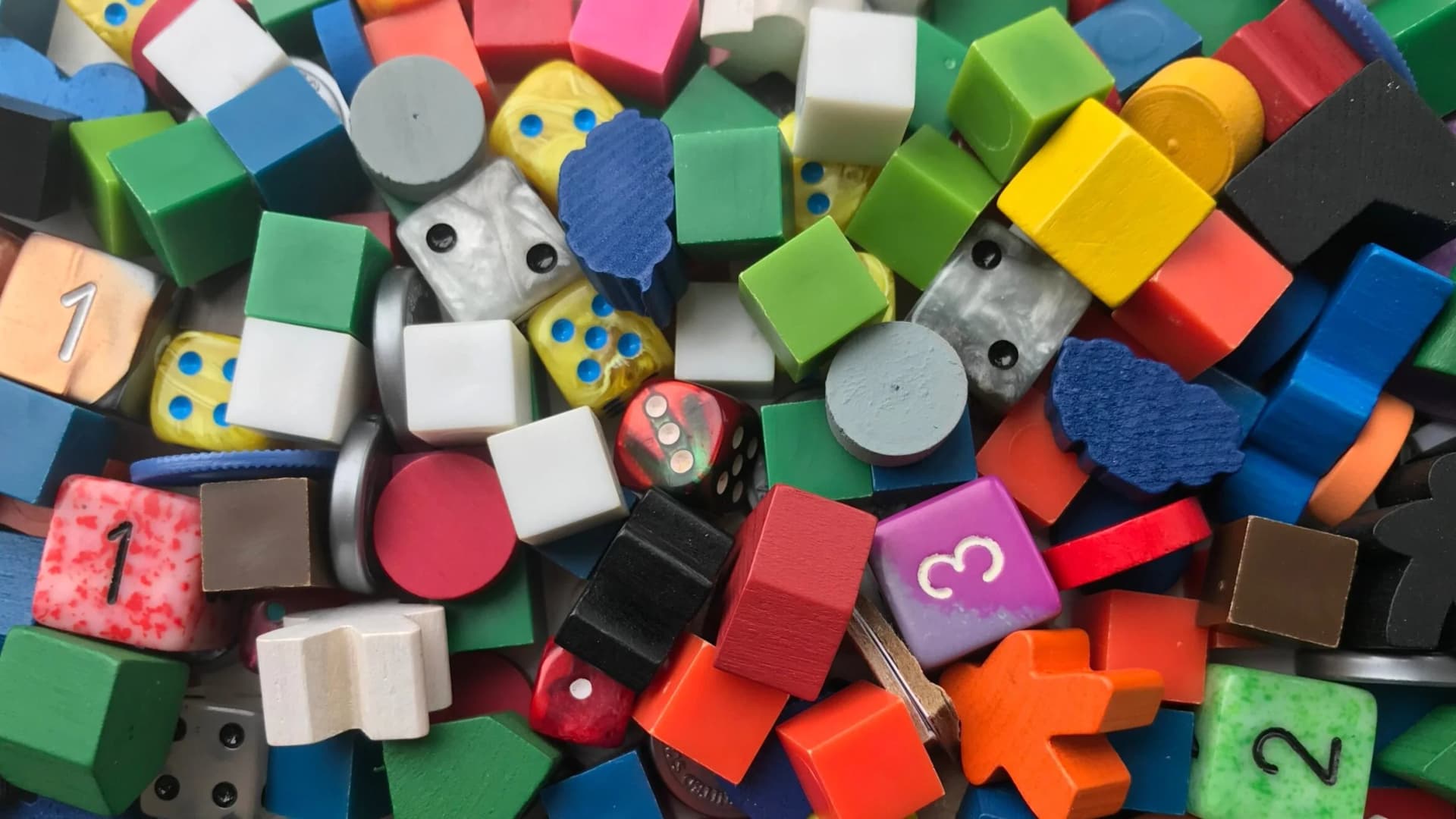 Cardboard Edison spotlights practical resources for board game designers