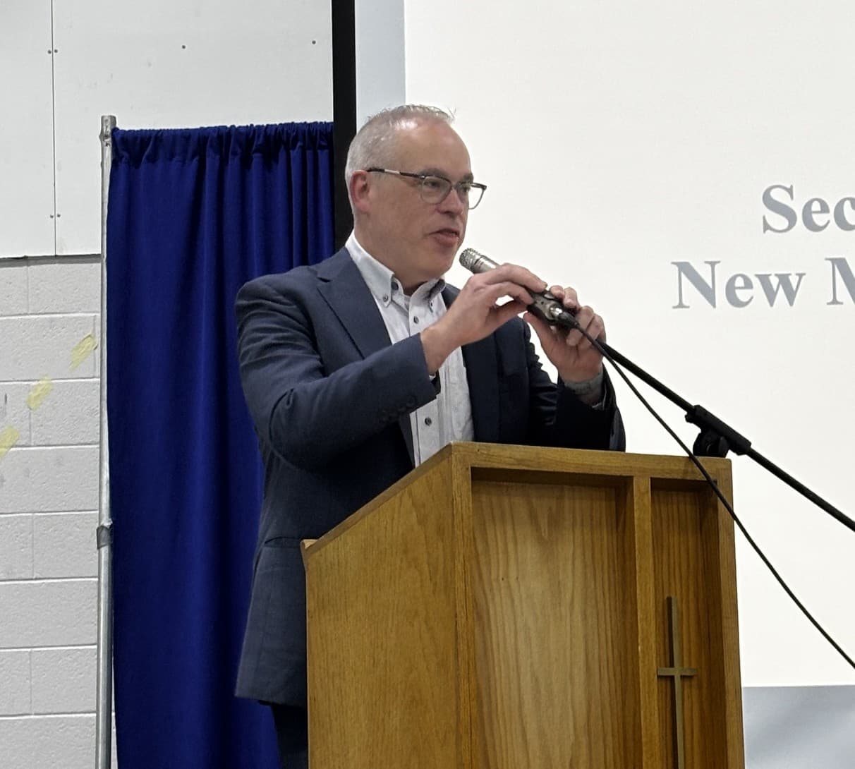 Kenney criticizes DOE legacy waste cleanup at Trinity commemoration