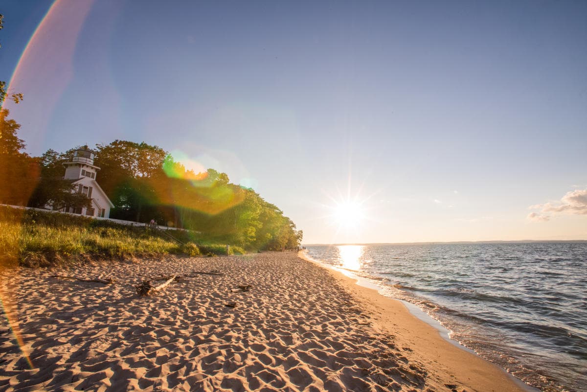 Old Mission Peninsula guide highlights park, lighthouse and scenic trails