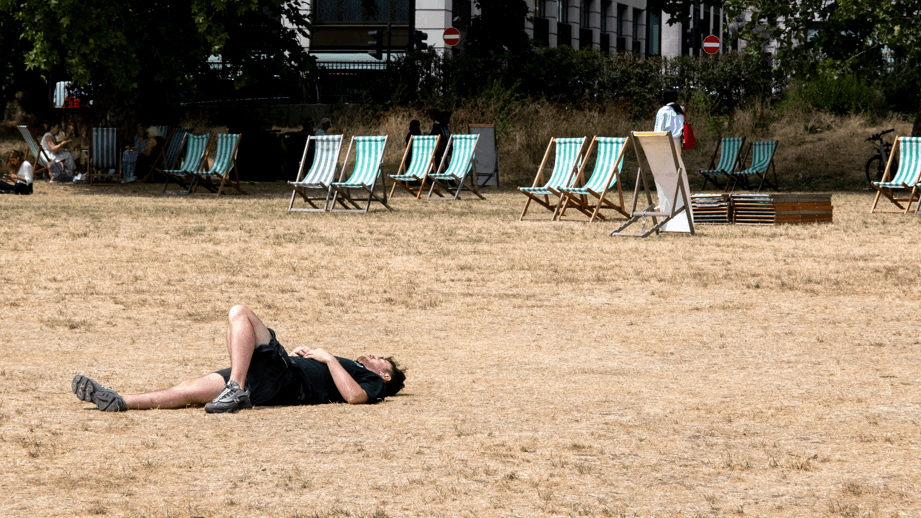 UK to see brief weekend rain after weeks of heat and drought