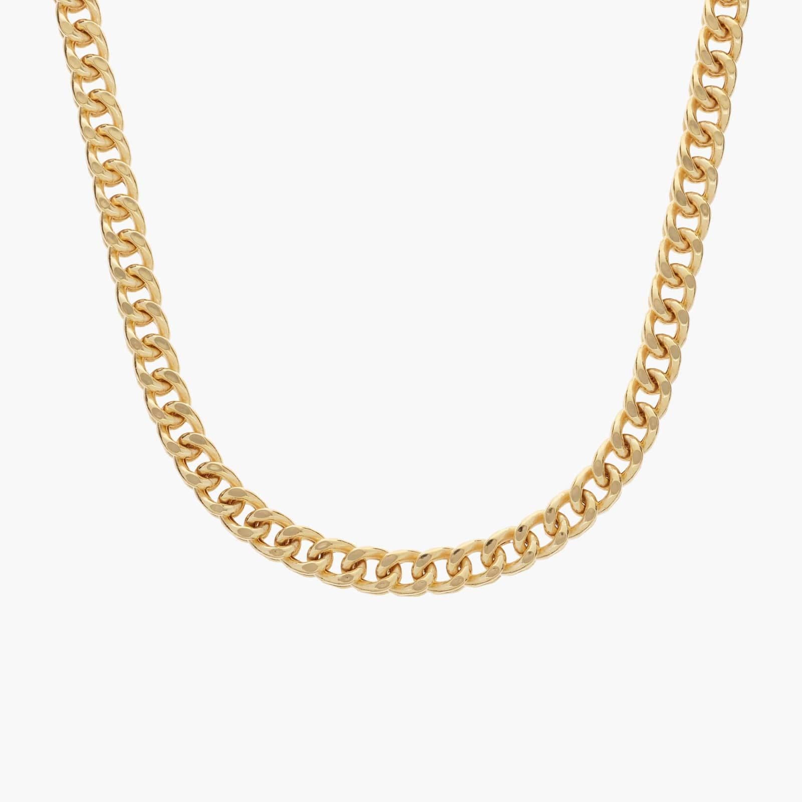 Blue Nile’s chain guide decodes the minimalist necklace look