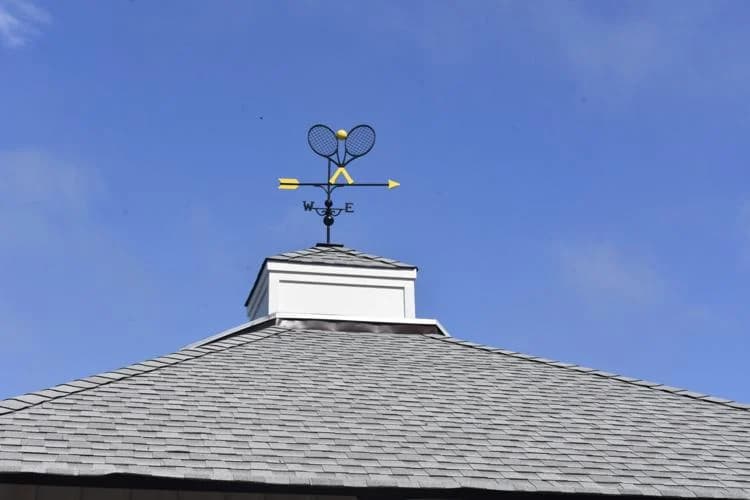 Tennis at the Barn blends public play, club amenities in Westhampton