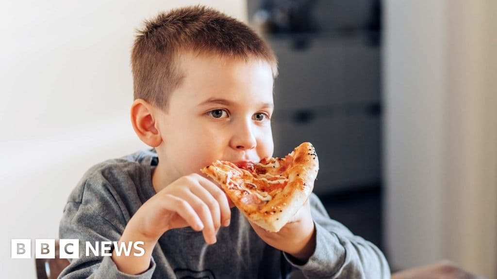 Italy childhood obesity rises as pizza, pasta diets drive excess calories