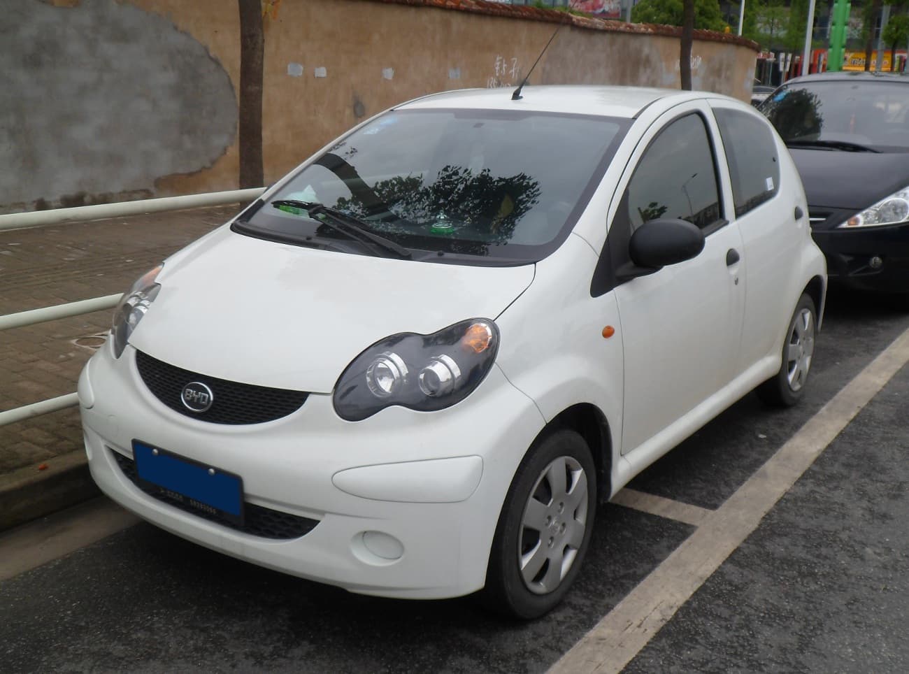 BYD — Wikimedia Commons