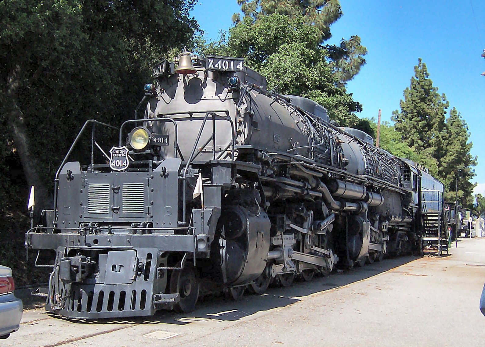 Union Pacific Big Boy No. 4014 — Wikimedia Commons