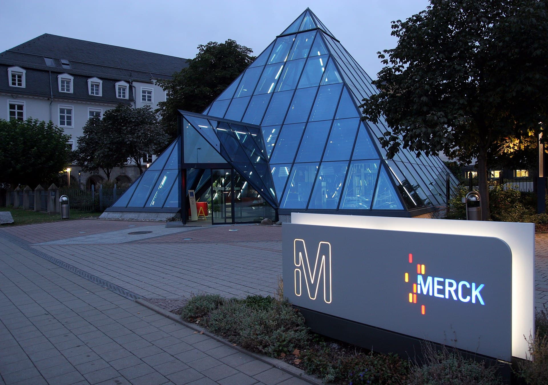 Merck — Wikimedia Commons