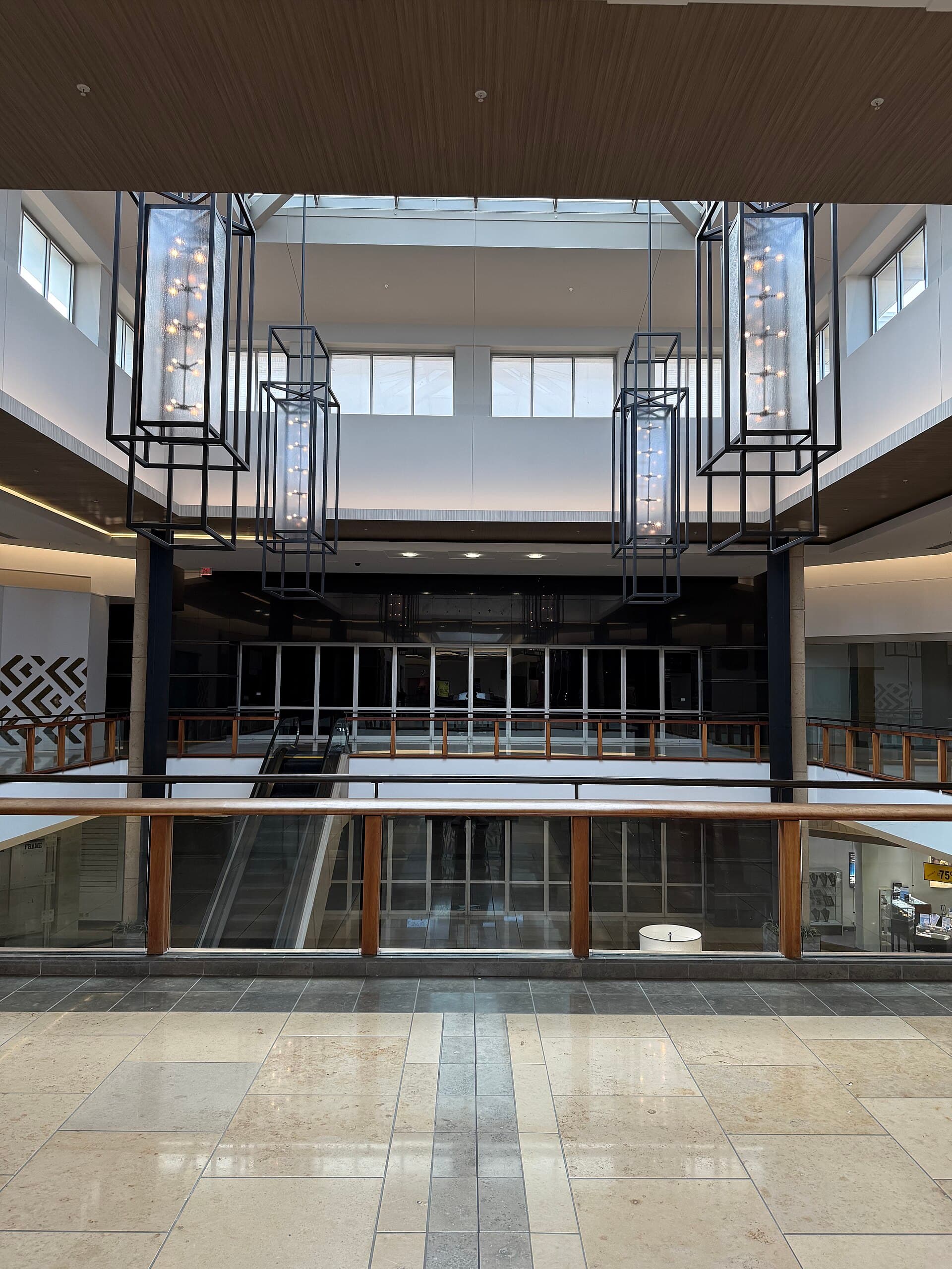 The Shops at Willow Bend — Wikimedia Commons