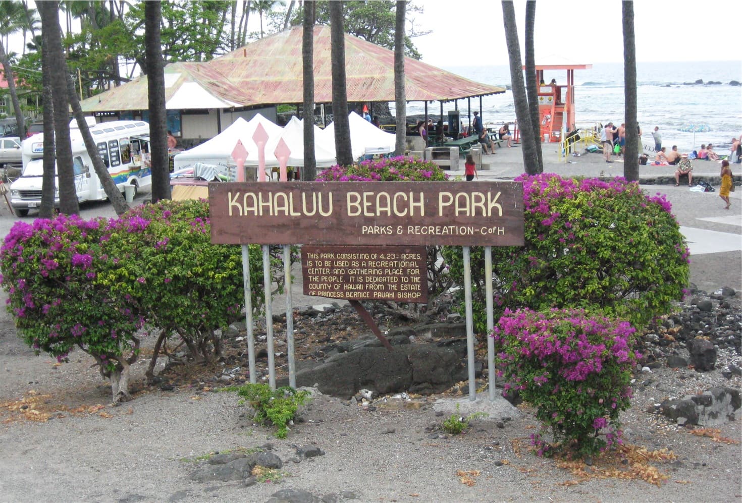 Kahaluu Beach Park — Wikimedia Commons