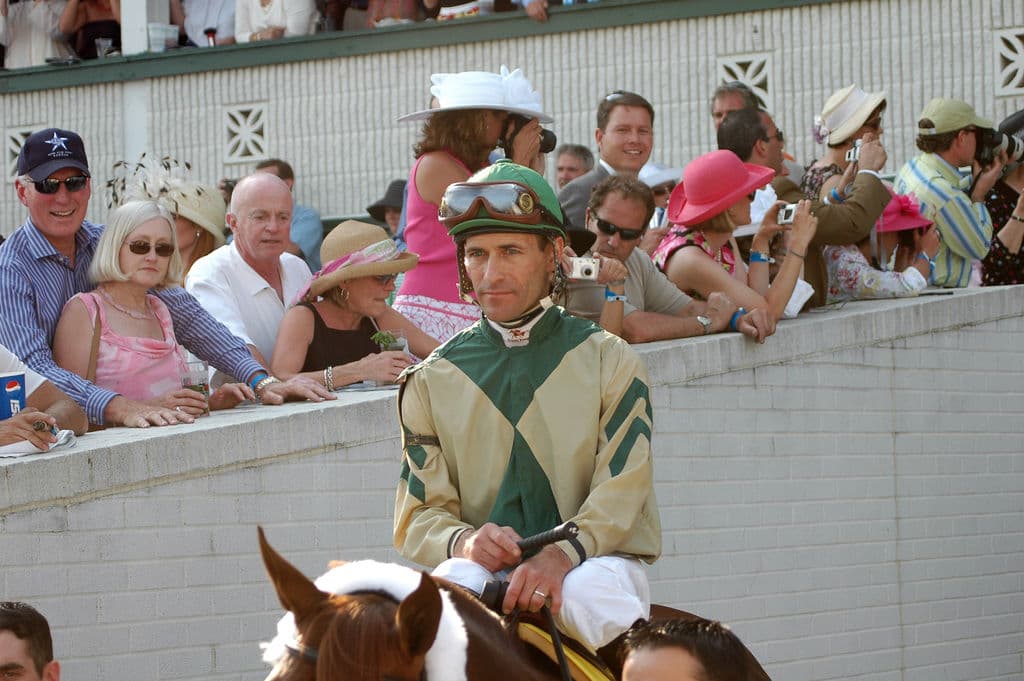 Mike Smith — Wikimedia Commons