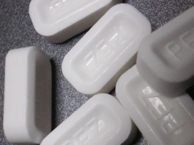 PEZ — Wikimedia Commons