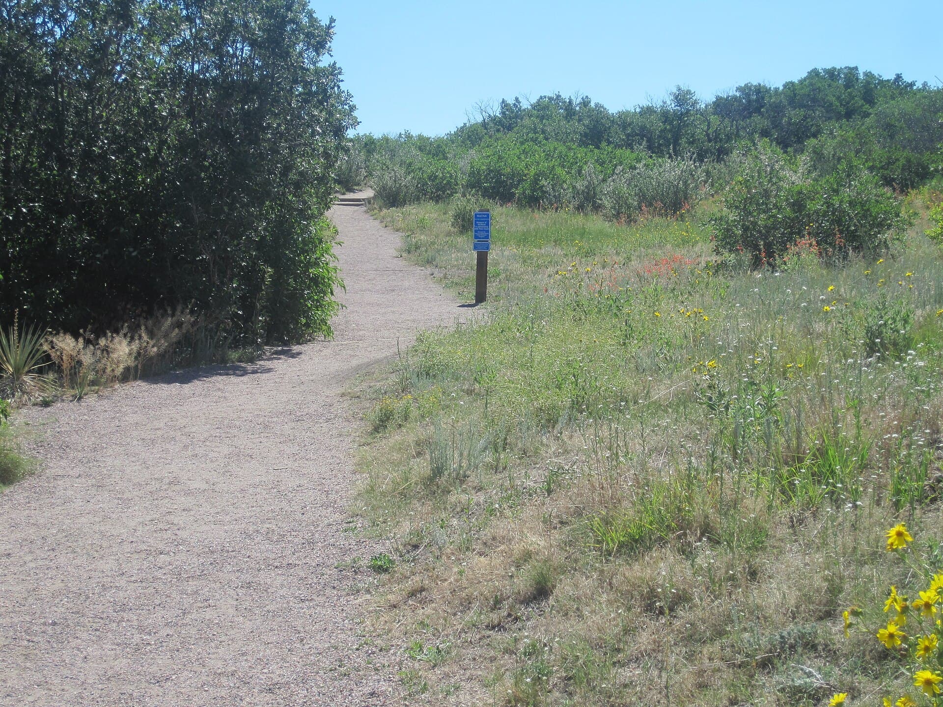Castle Rock Parks and Trails Foundation — Wikimedia Commons