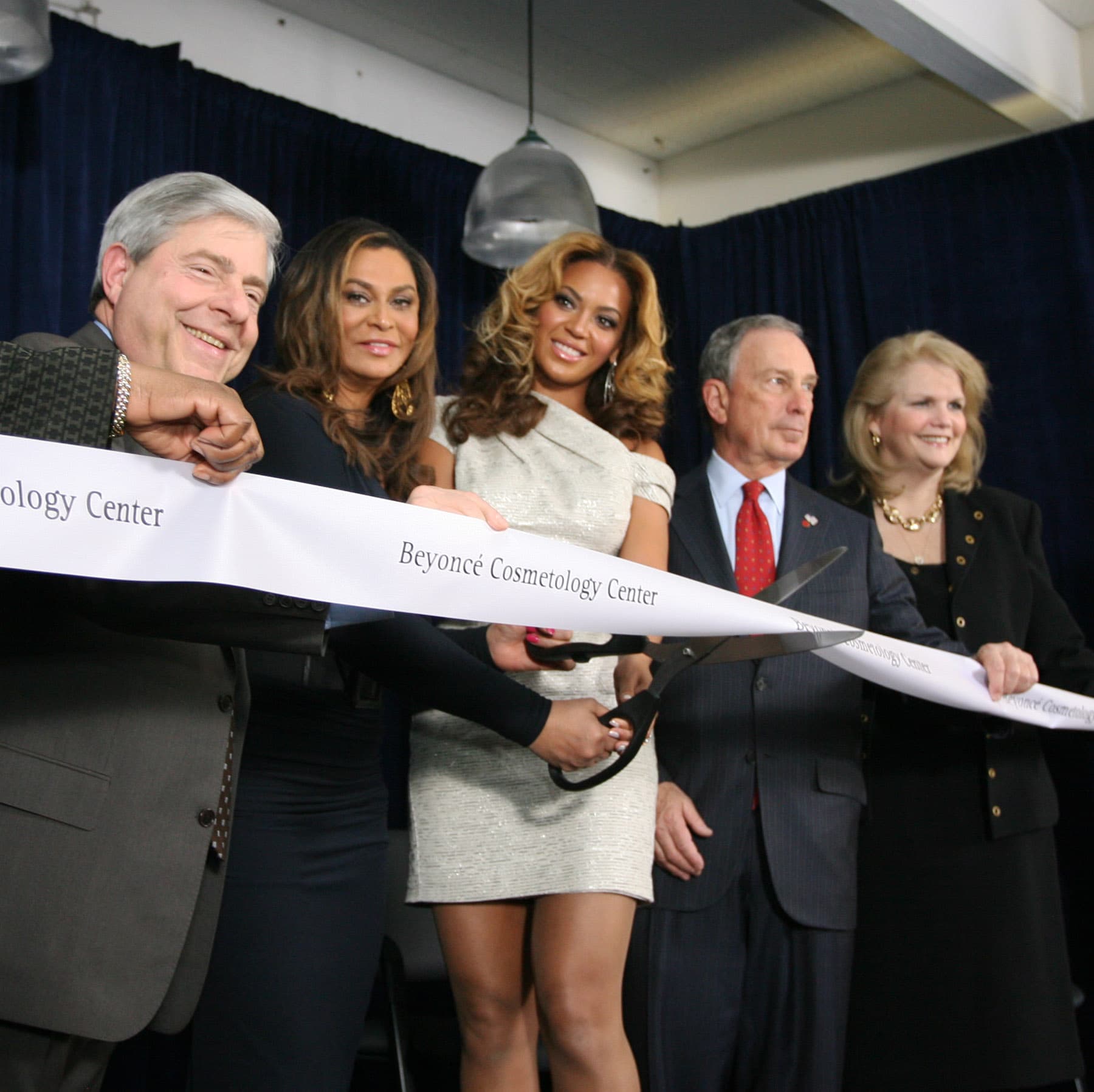 Beyoncé — Wikimedia Commons