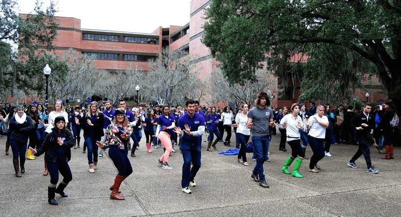 International Line Dance Flash Mob — Wikimedia Commons