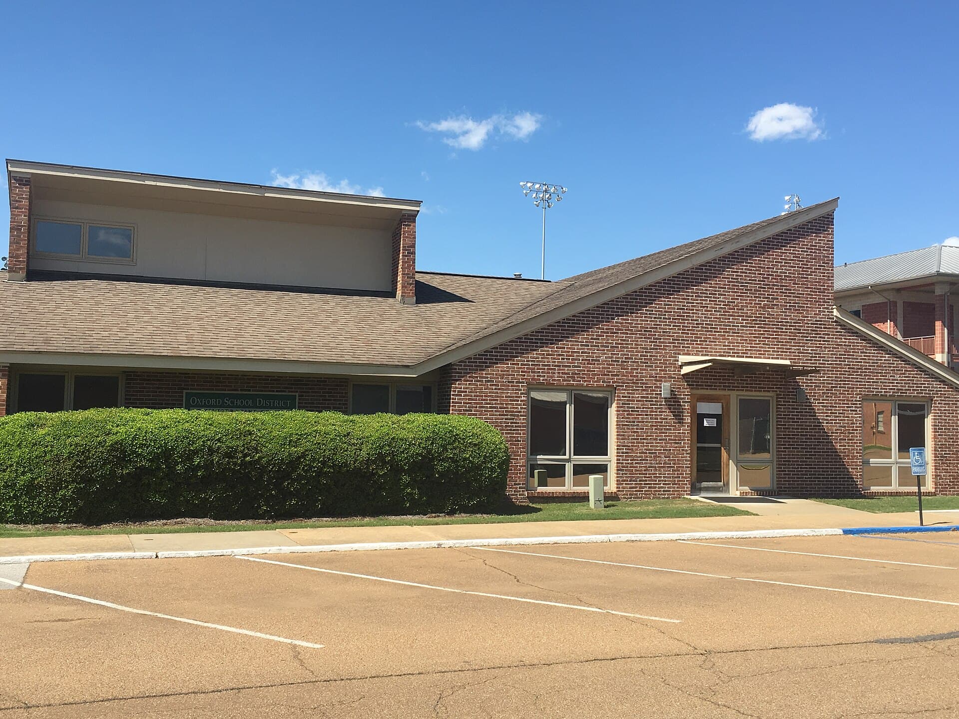 Oxford School District — Wikimedia Commons