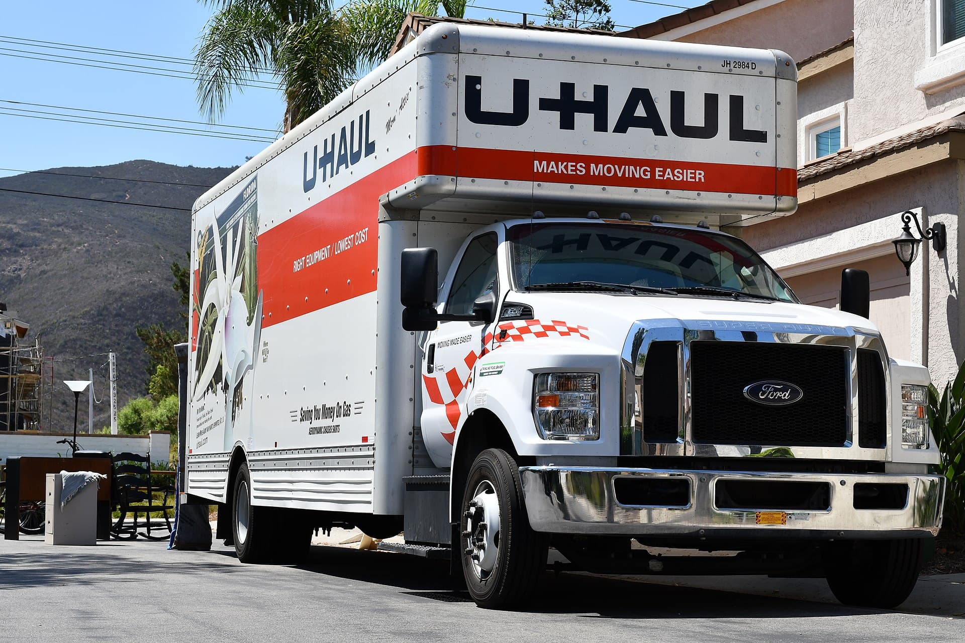 U-Haul — Wikimedia Commons