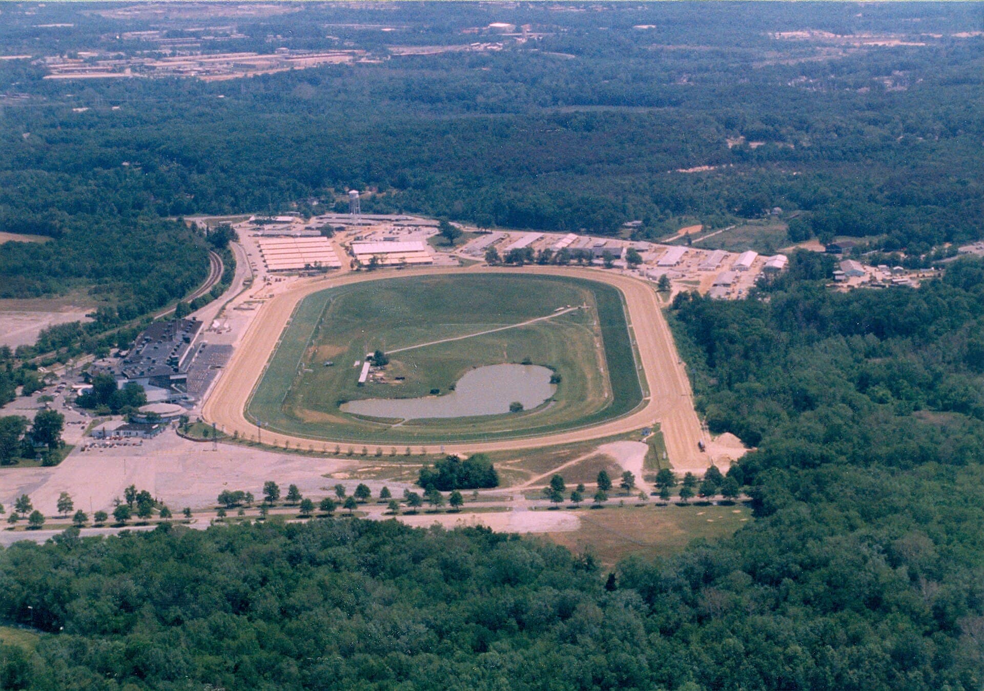 Laurel Park — Wikimedia Commons