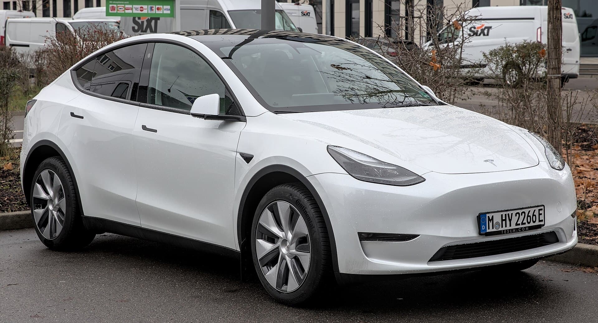 2026 Tesla Model Y — Wikimedia Commons