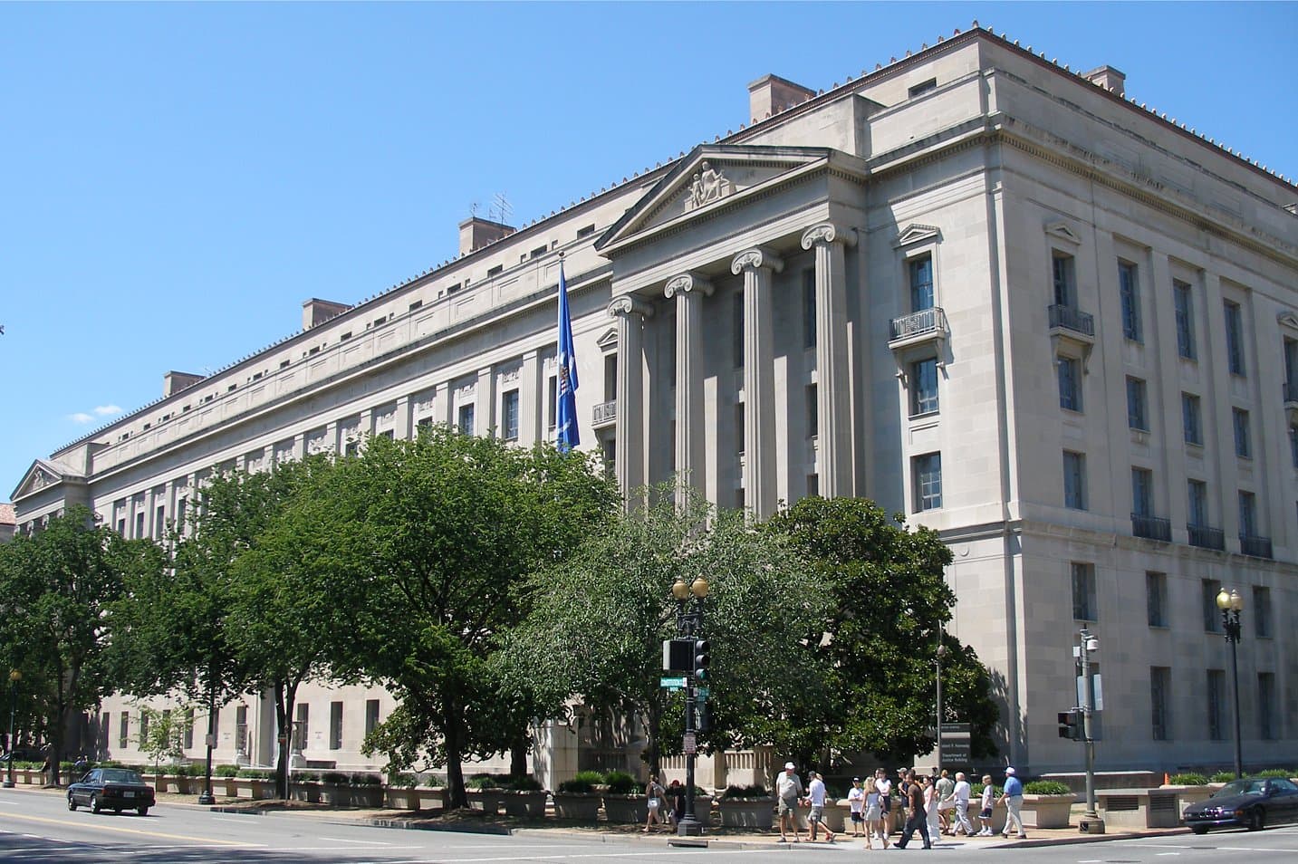 U.S. Justice Department — Wikimedia Commons