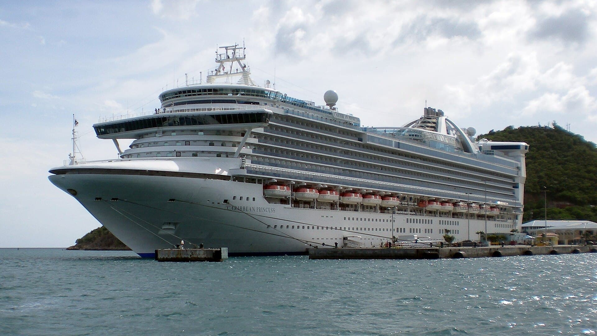 Caribbean Princess — Wikimedia Commons