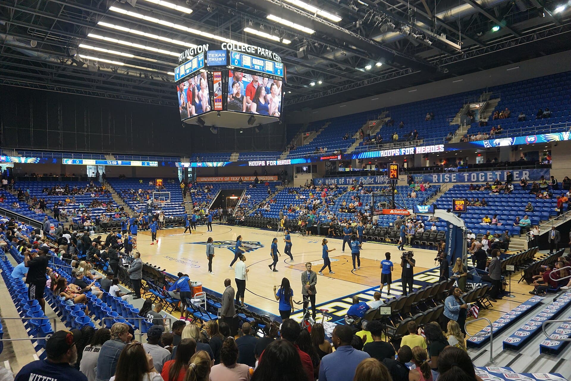 Dallas Wings — Wikimedia Commons