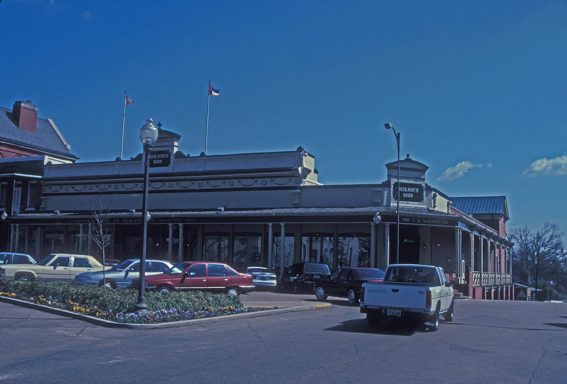 Oxford Courthouse Square — Wikimedia Commons