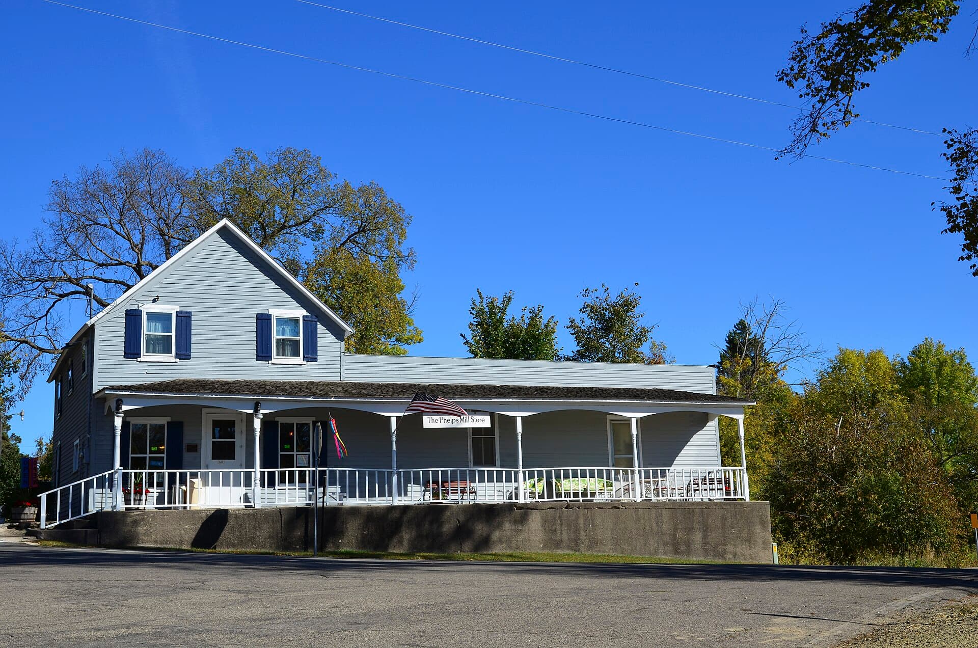 Phelps Mill Store — Wikimedia Commons